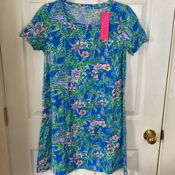 Lilly Pulitzer Dresses & Skirts - NWT Lilly Pulitzer Blue and Green Floral Tee Shirt Dress